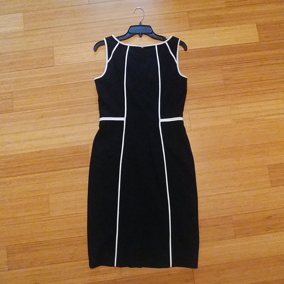 White House Black Market Dress - Picture 2 of 3